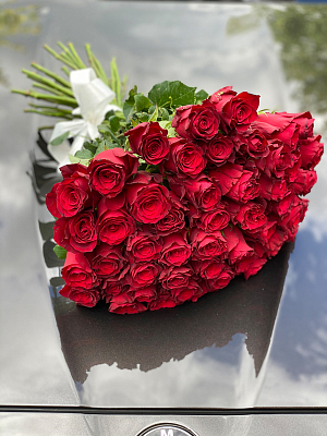 картинка, фото Букет из красных роз Родос от MarketFlowers.ru