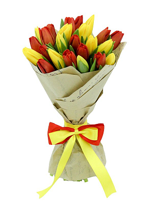 картинка, фото Букет из жёлтых и красных тюльпанов от MarketFlowers.ru